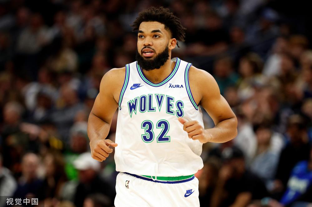 吸引了足球 吸引了足球